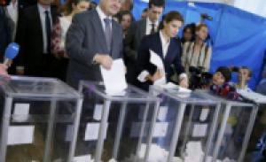Порошенко приказал назначить новую дату выборов в Мариуполе