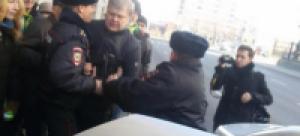 В Москве задержали лидера «Яблока» Сергея Митрохина