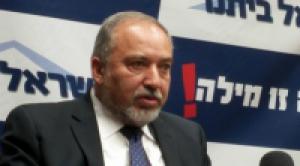 Либерман: Правительство дает ХАМАСу выбирать, когда начать войну