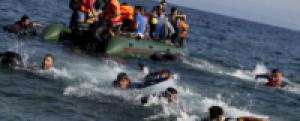 У берегов Турции затонуло судно с беженцами – 10 погибших