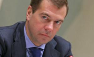 Медведев объяснил невозможность снятия Россией контсанкций