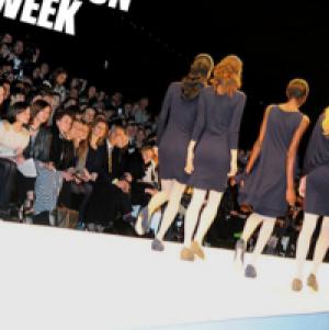London Fashion Week: пугающая и манящая мода 2016 года