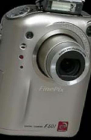 Nikon представила серию компактных фотокамер DL премиум-класса