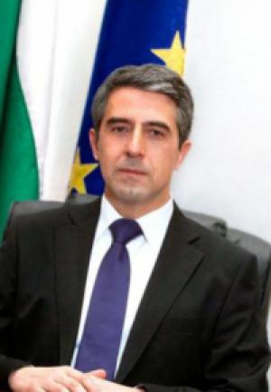 Президент Болгарии проведёт консультации с парламентскими партиями