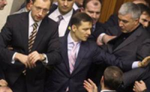 Яценюк призвал участников коалиции «забыть о политических раздорах»