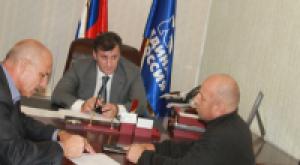 Депутат Умахан Умаханов подал документы на участие в предварительном голосовании в Дагестанский региональный оргкомитет